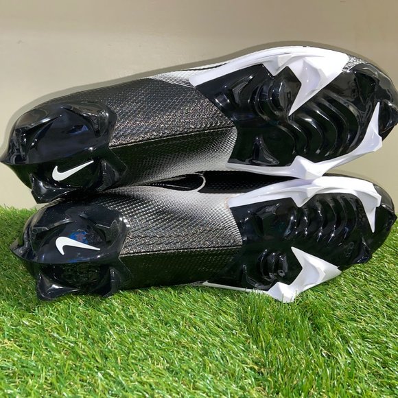 Nike Vapor Edge Pro 360 Cleats Black White Football Mens Size 16 AO8277-001 NEW